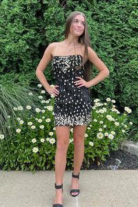 Charming Bodycon Strapless Black Sequins Short Homecoming Dressees with Beading AB062903