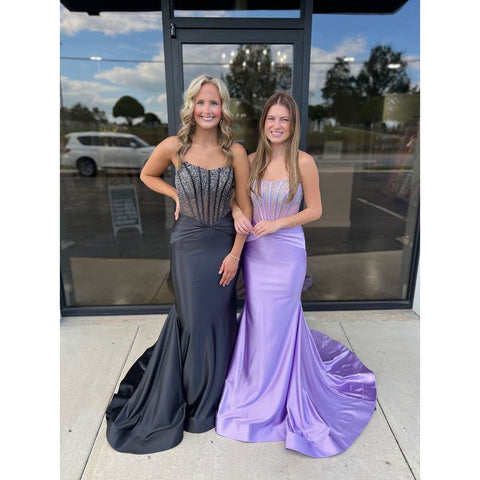 Charming Mermaid Scoop Neck Lavender Satin Long Prom Dress with Beading