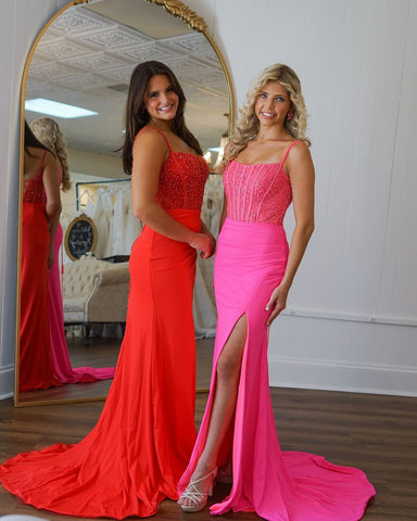 Cute Mermaid Scoop Neck Red Satin Long Prom Dress with Beading