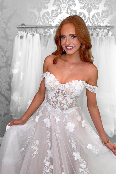 Fairy A Line Off the Shoulder Lace Tulle Bridal Dresses with Appliques