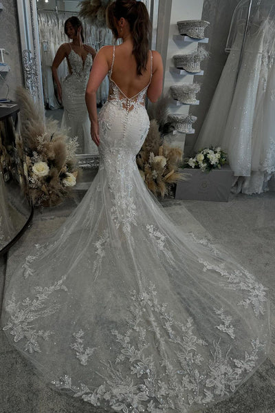 Fashion Mermaid V Neck Lace Bridal Dresses with Appliques