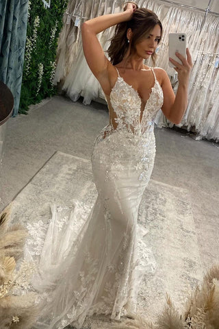 Fashion Mermaid V Neck Lace Bridal Dresses with Appliques