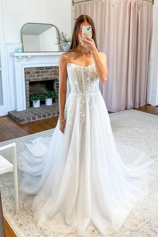 A-Line Strapless Tulle Lace Wedding Dresses with Train AB4052903