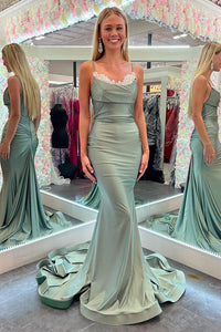 Charming Mermaid Scoop Neck Green Satin Long Prom Dresses