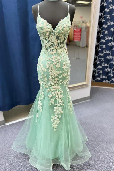 Charming Mermaid V Neck Sage Green Lace Prom Dress with Appliques