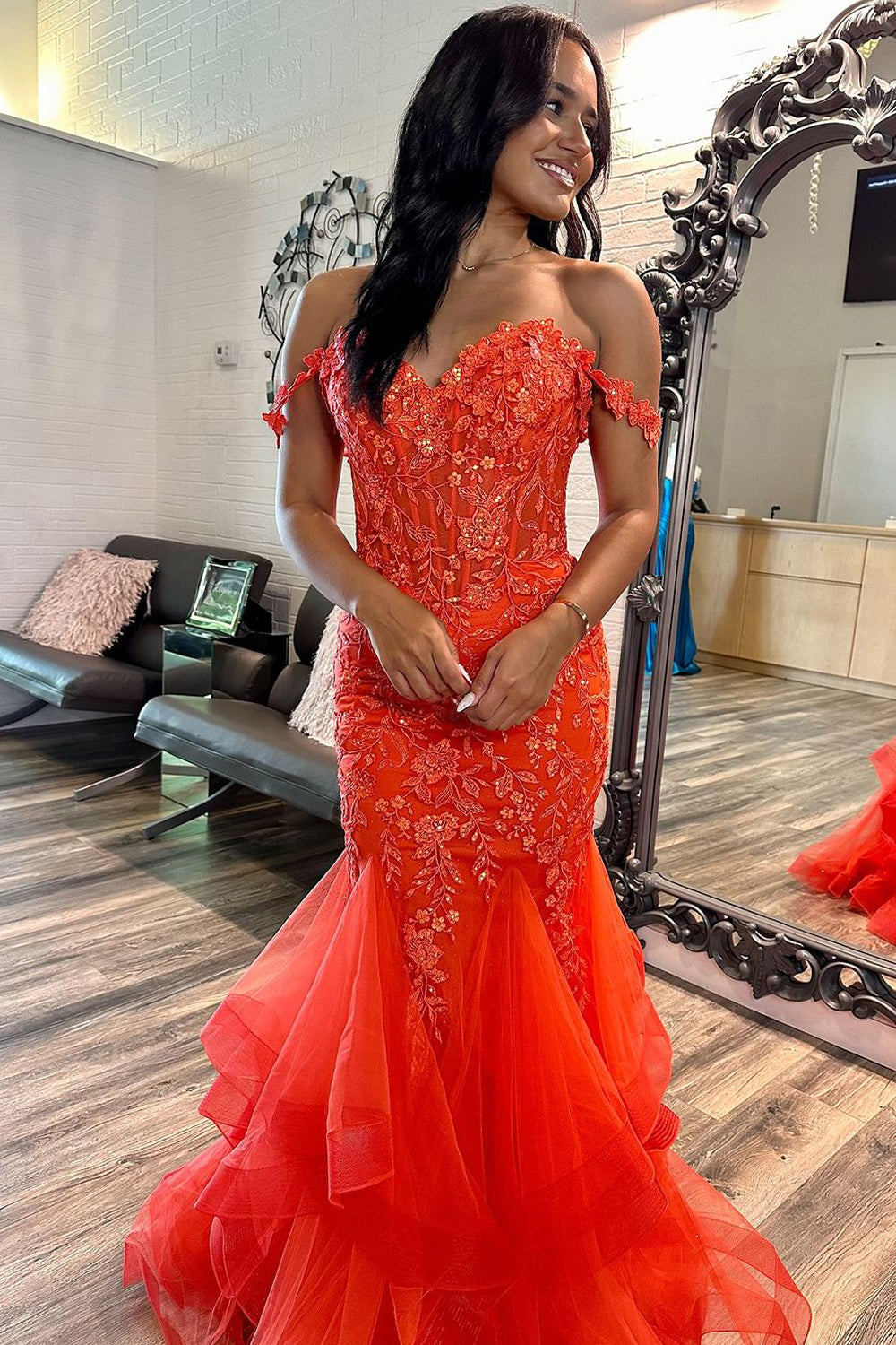 Charming Mermaid Off the Shoulder Orange Lace Long Prom Dresses with Appliques