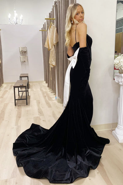 Charming Mermaid Black Spaghetti Straps Bow-Back Velvet Long Prom Dress